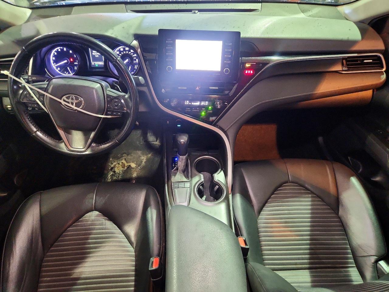 2022 TOYOTA CAMRY