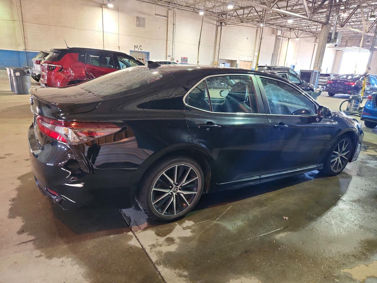 2022 TOYOTA CAMRY