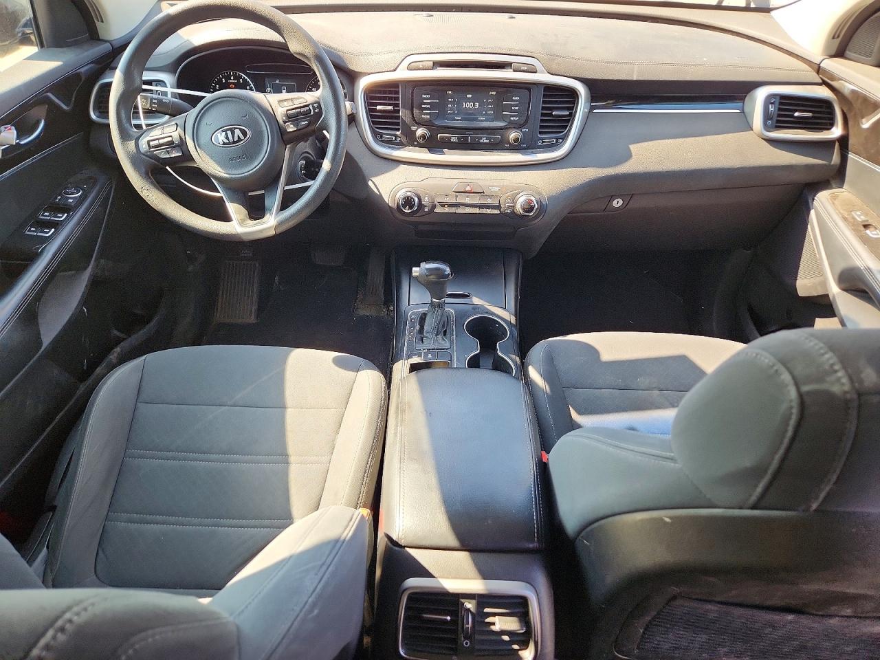 2016 KIA SORENTO