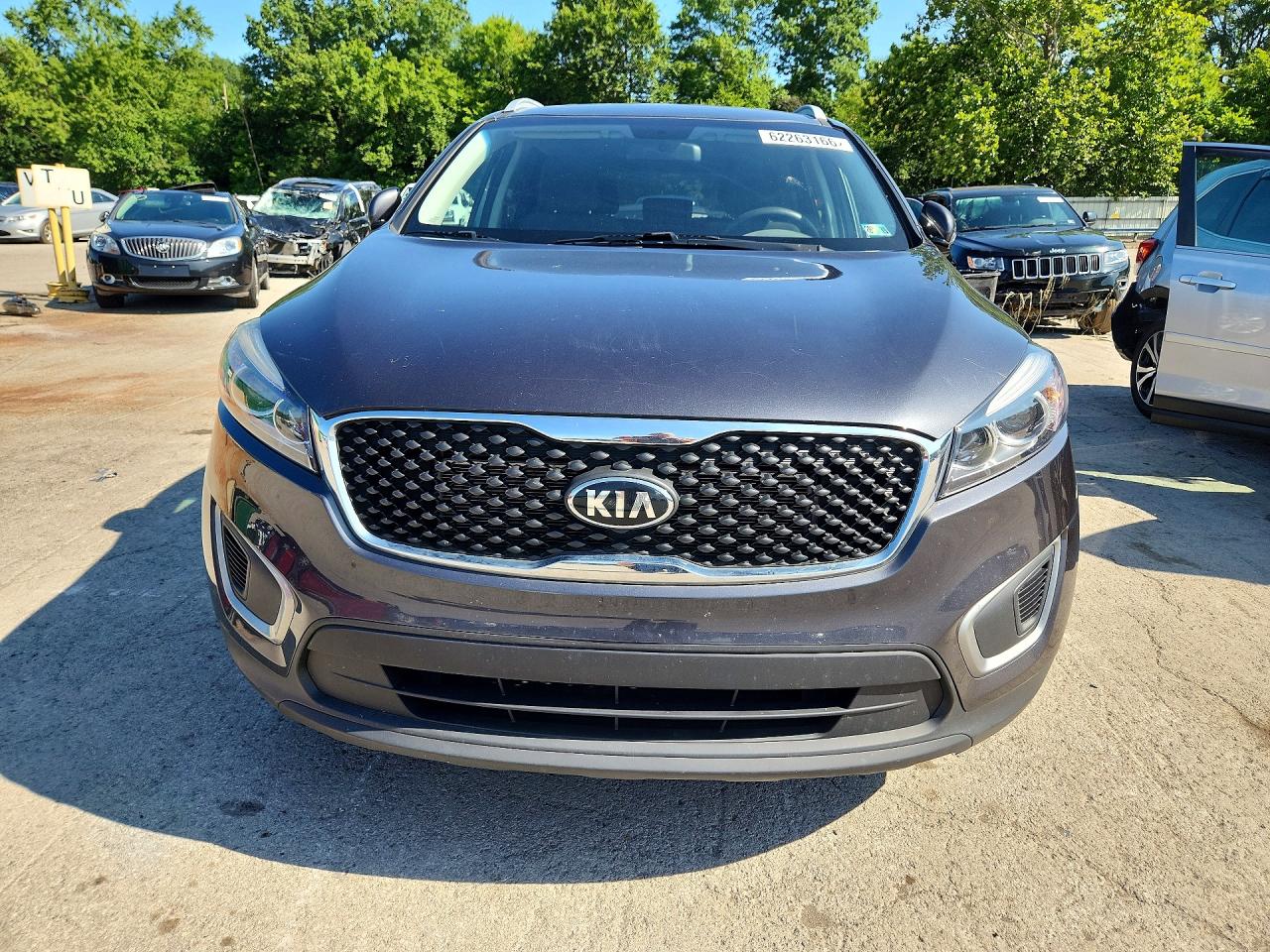 2016 KIA SORENTO