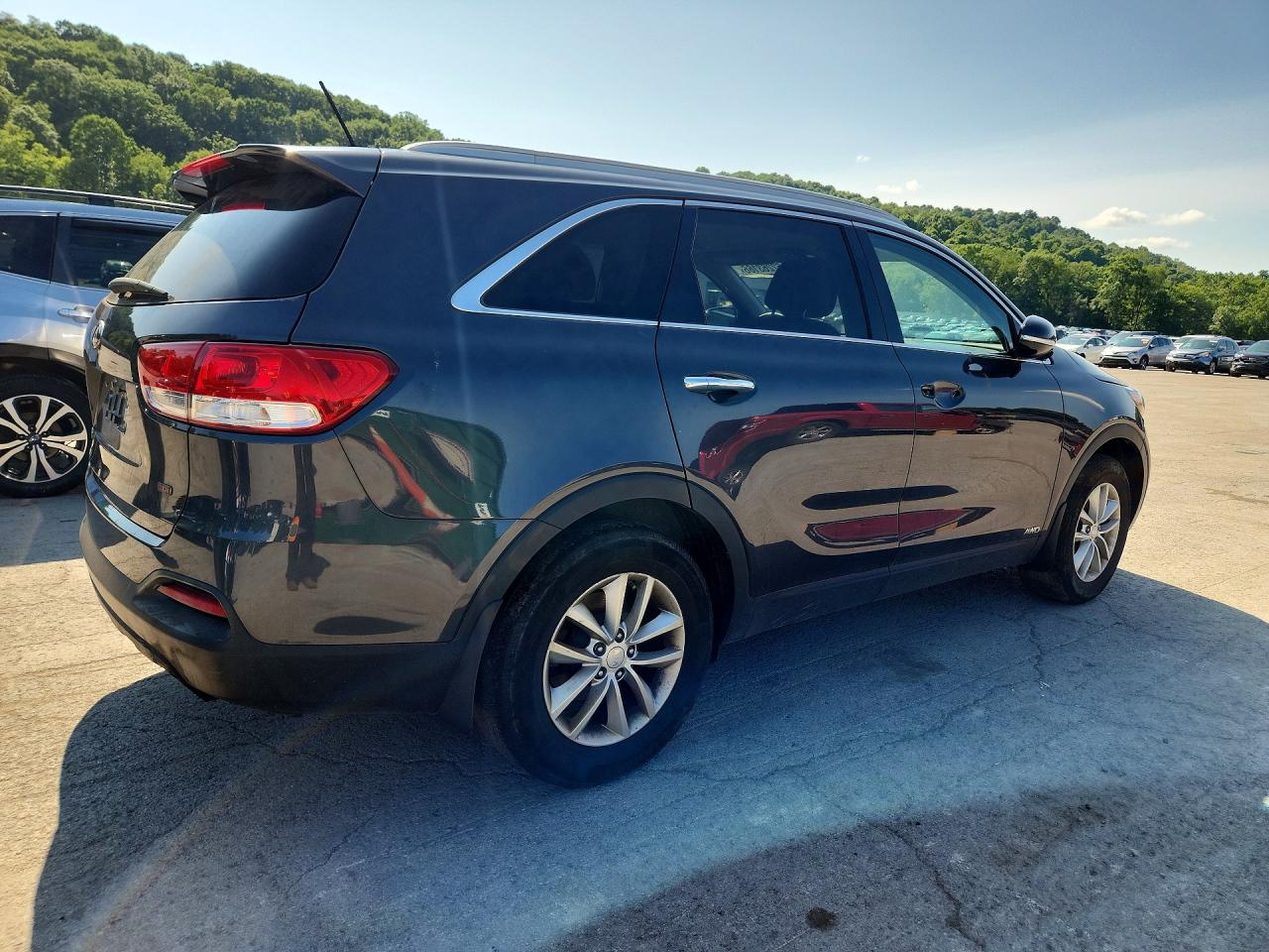 2016 KIA SORENTO