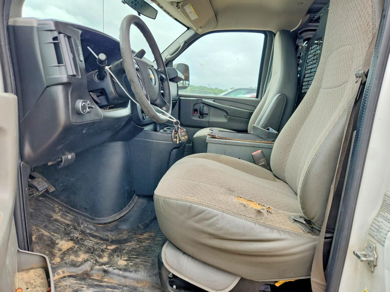 2012 CHEVROLET EXPRESS