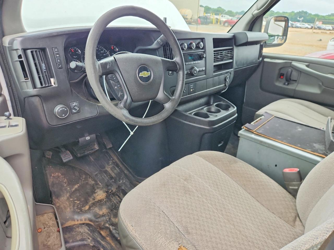 2012 CHEVROLET EXPRESS