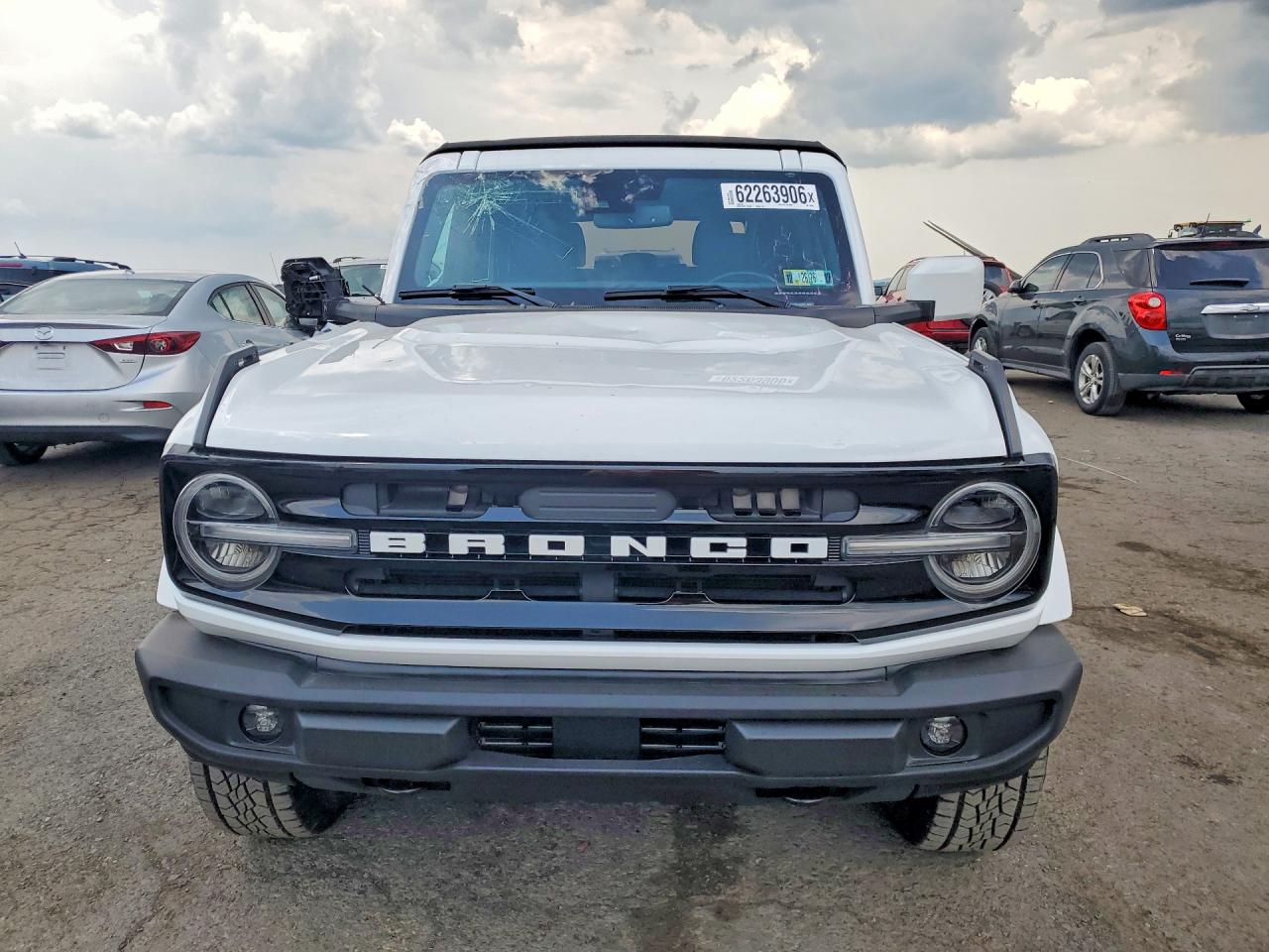 2023 FORD BRONCO