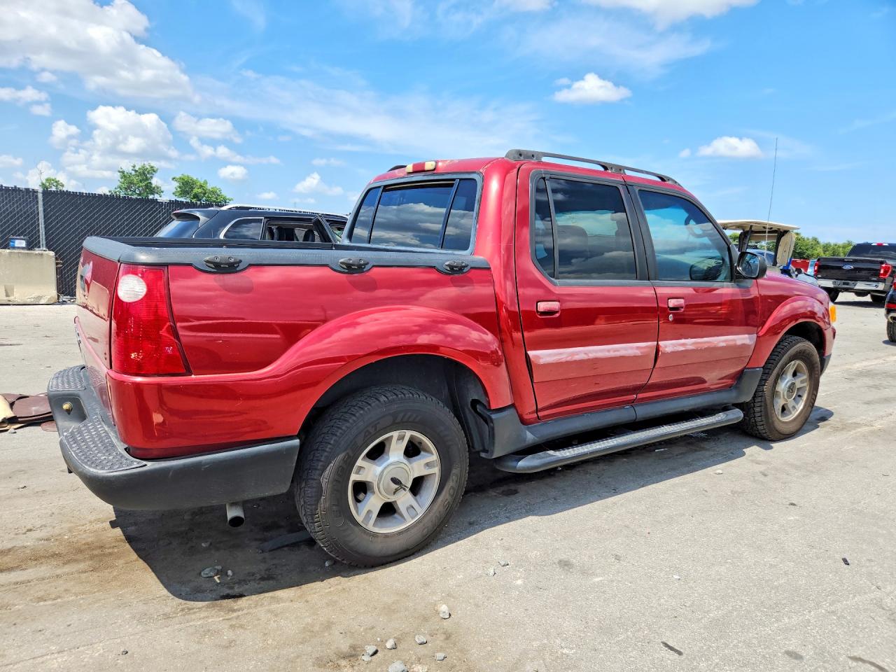 2004 FORD EXPLORER