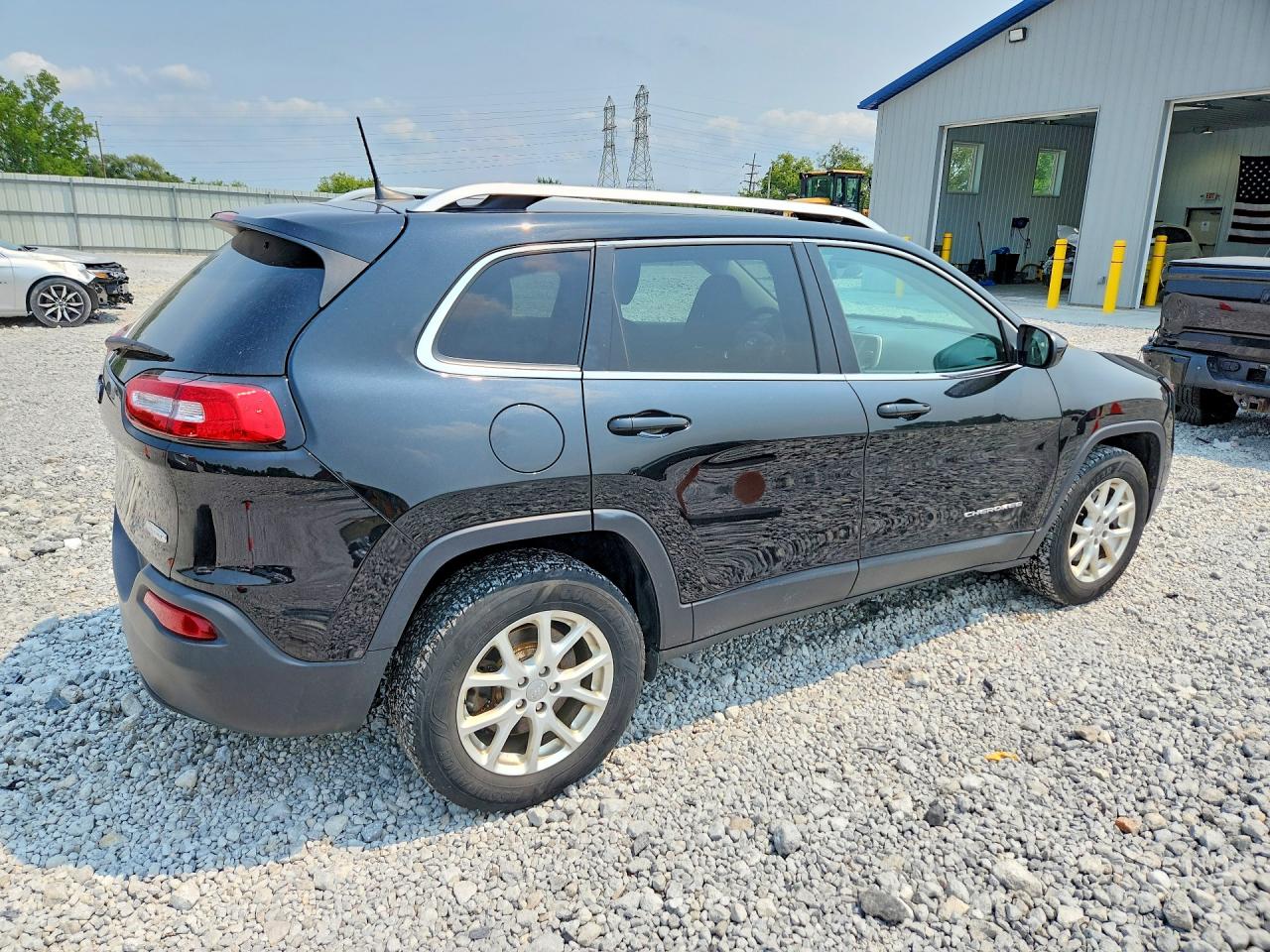 2016 JEEP CHEROKEE