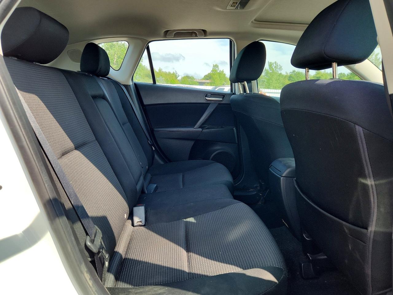 2012 MAZDA 3