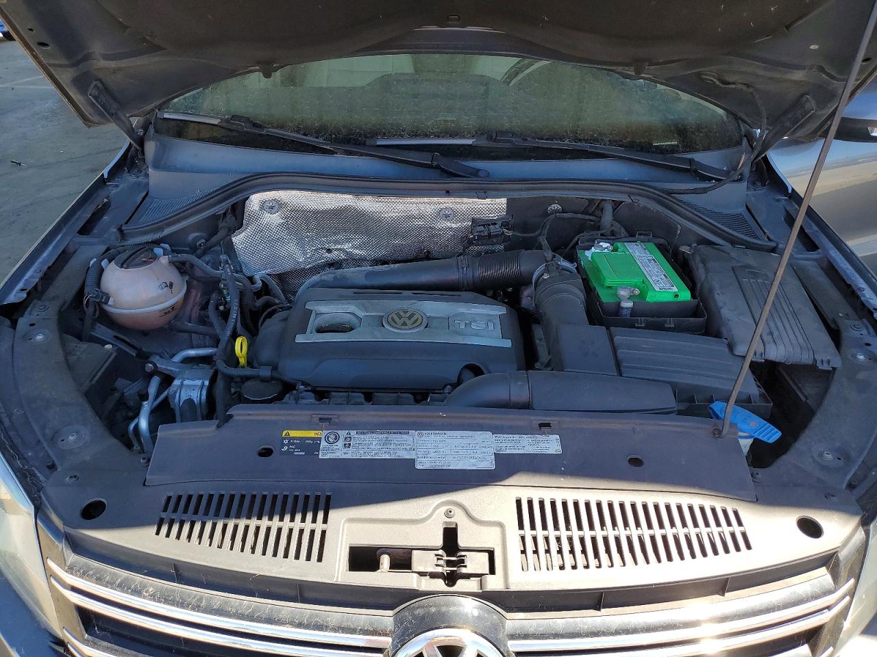 2013 VOLKSWAGEN TIGUAN