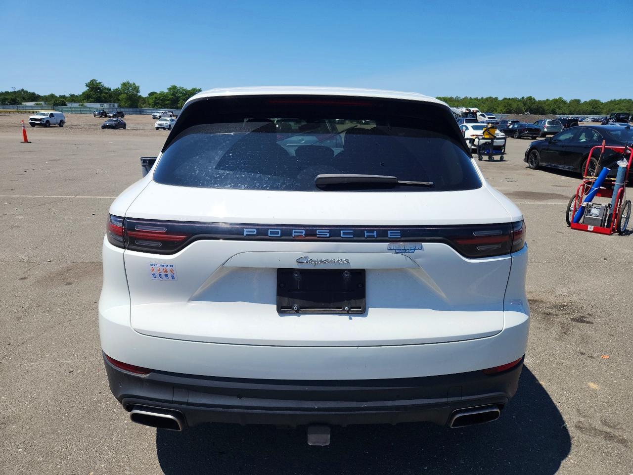 2019 PORSCHE CAYENNE