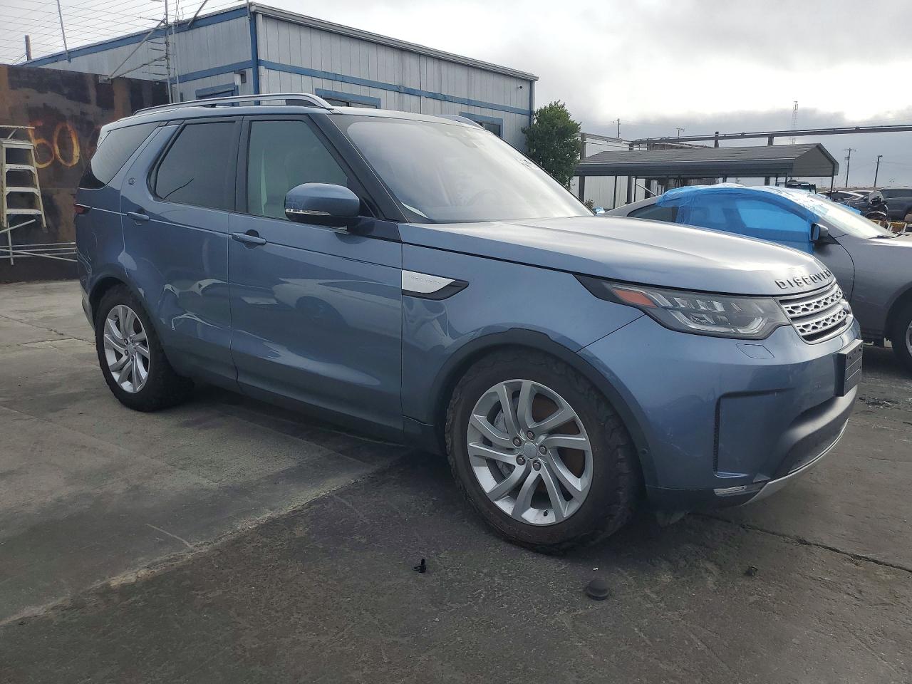 2019 LAND ROVER DISCOVERY