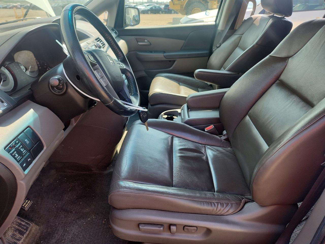 2011 HONDA ODYSSEY