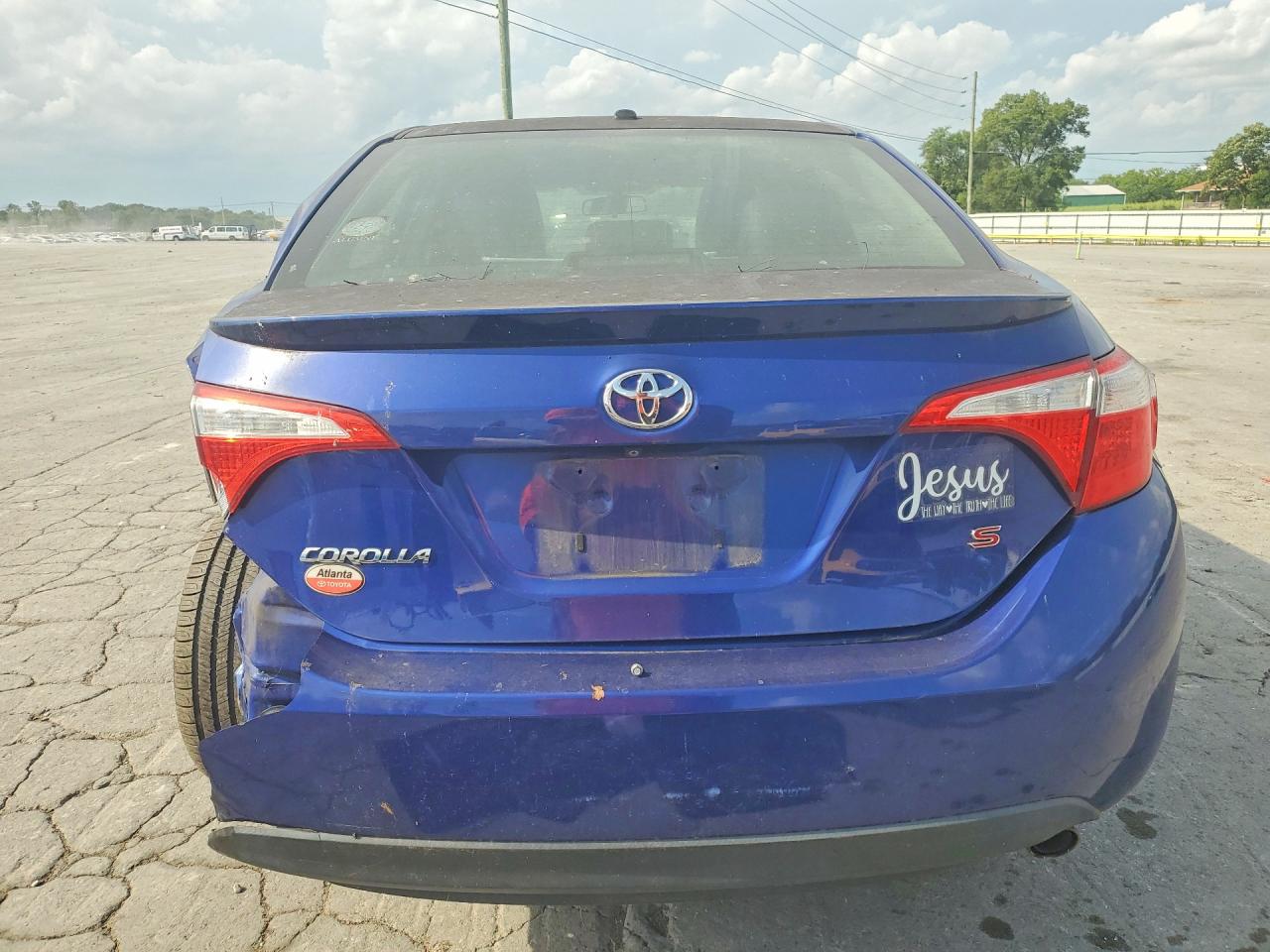 2015 TOYOTA COROLLA