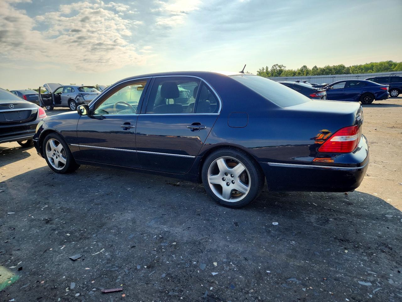 2005 LEXUS LS430
