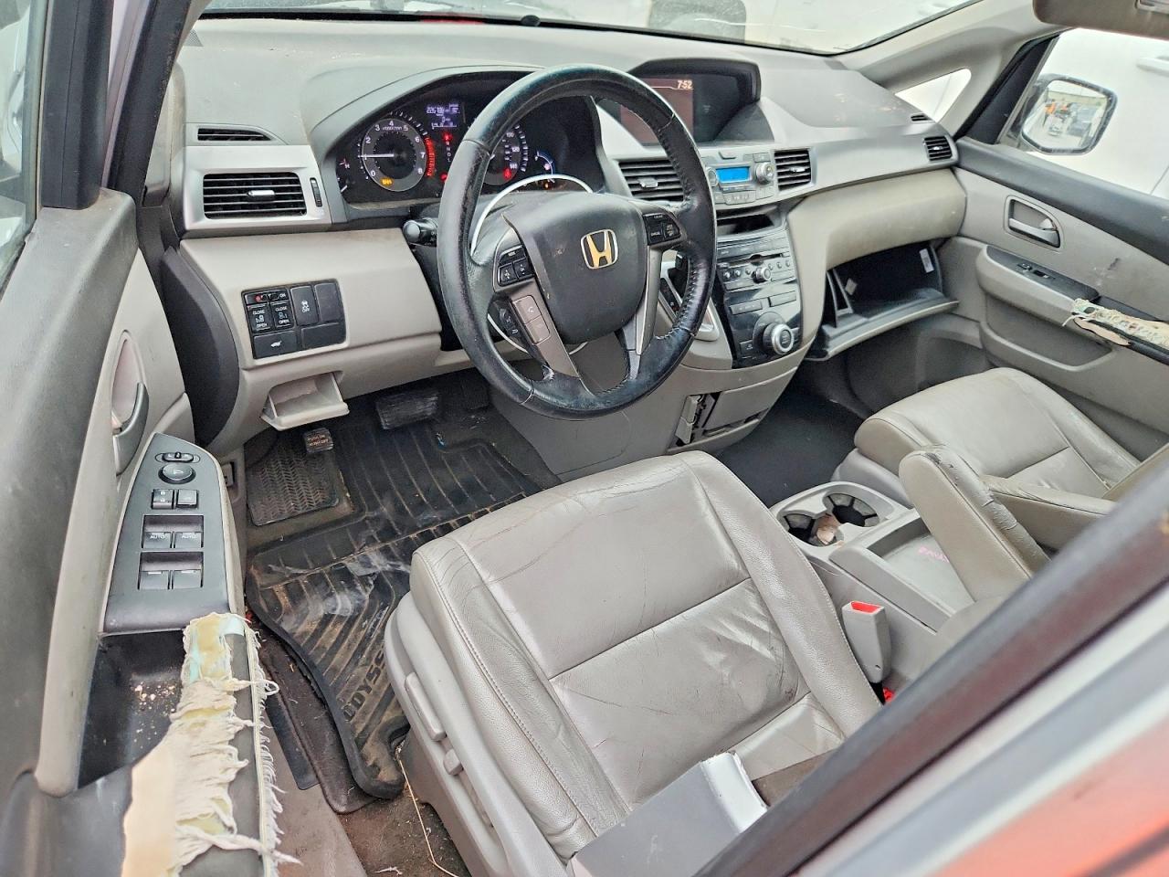 2011 HONDA ODYSSEY