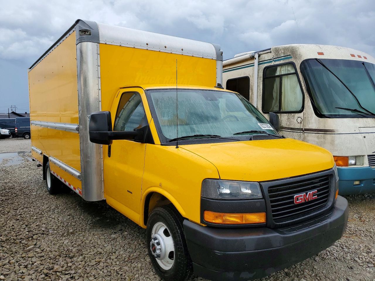 2022 GMC SAVANA