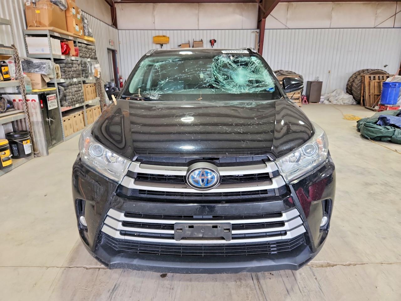 2018 TOYOTA HIGHLANDER