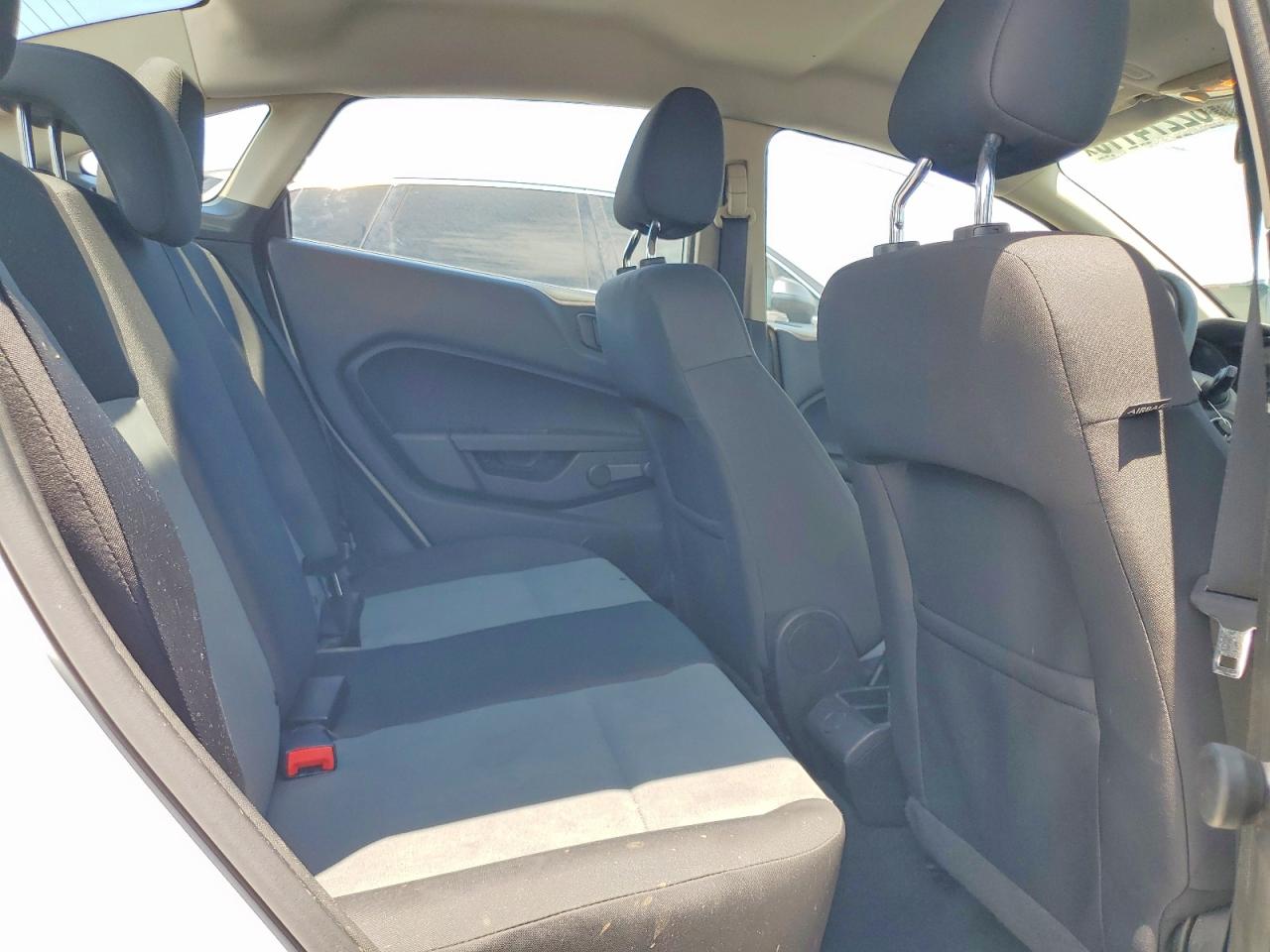 2016 FORD FIESTA