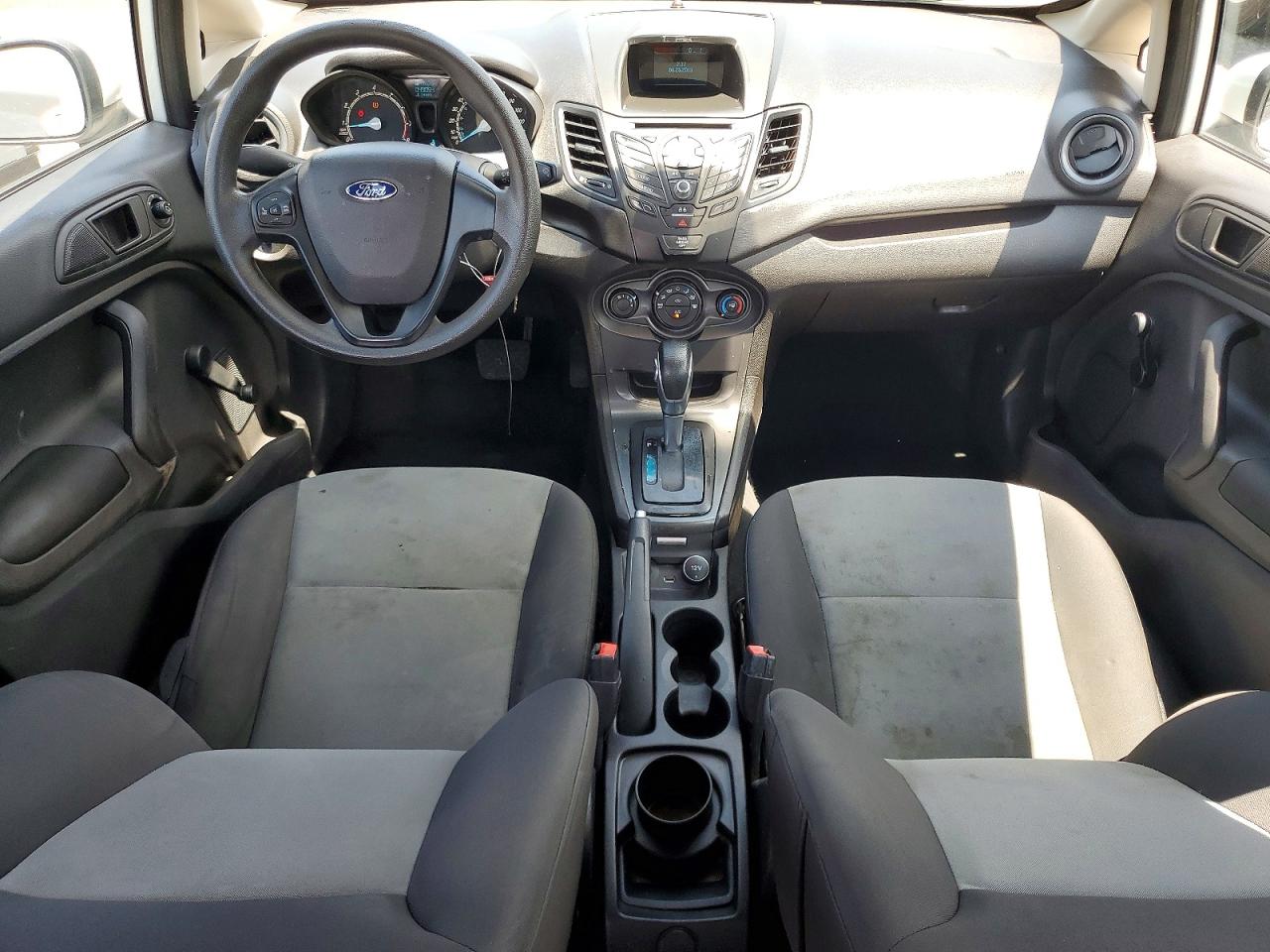 2016 FORD FIESTA