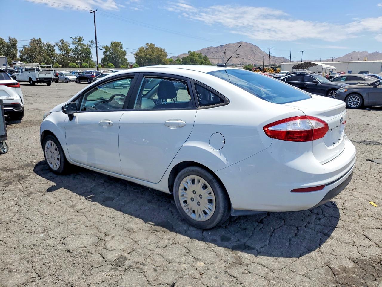 2016 FORD FIESTA