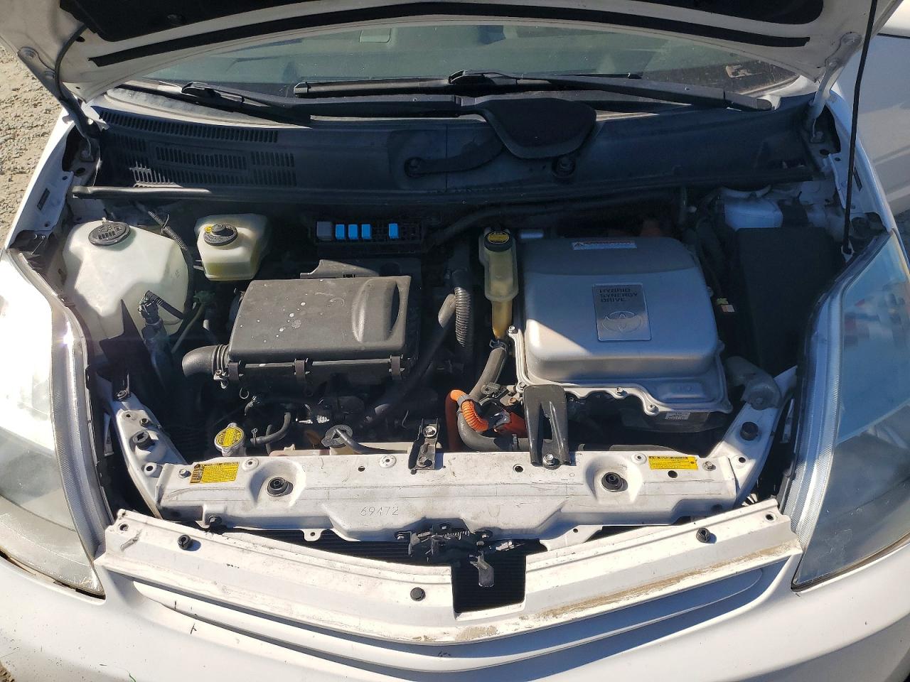 2004 TOYOTA PRIUS