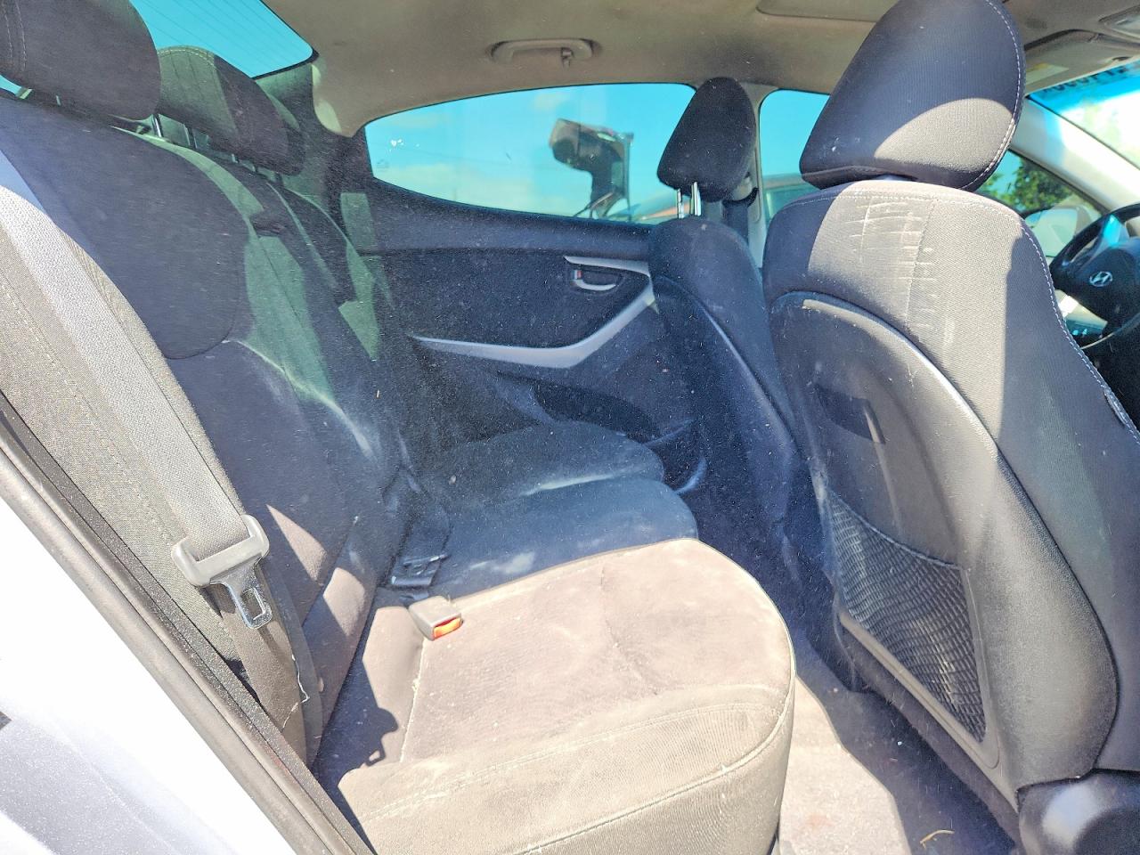 2016 HYUNDAI ELANTRA