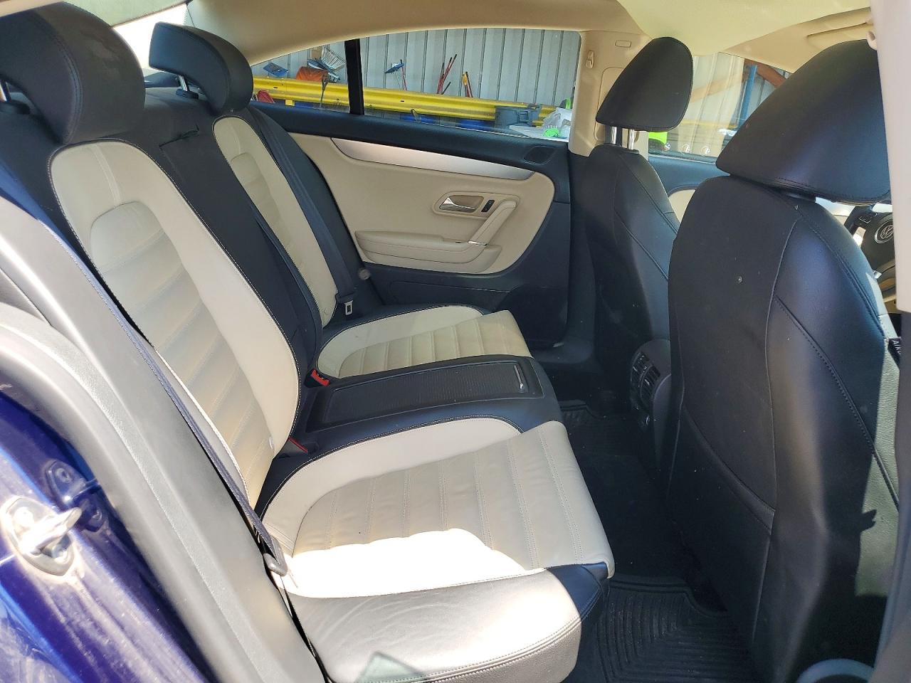 2009 VOLKSWAGEN CC