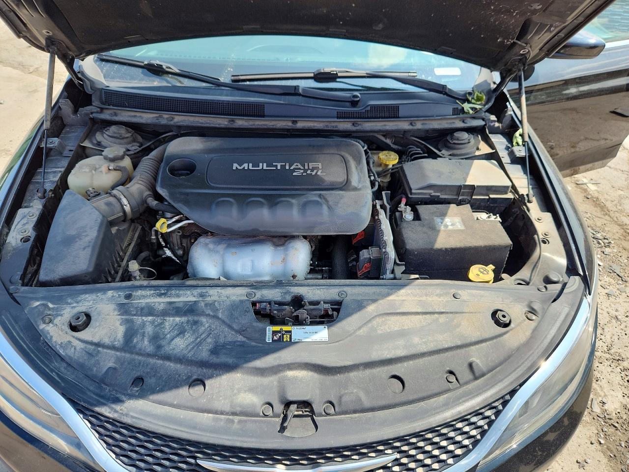2015 CHRYSLER 200