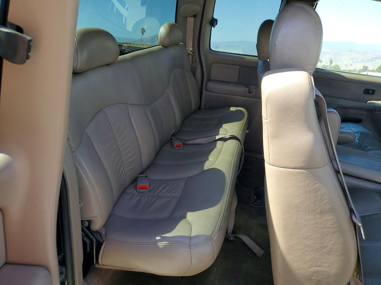 2001 CHEVROLET SILVERADO