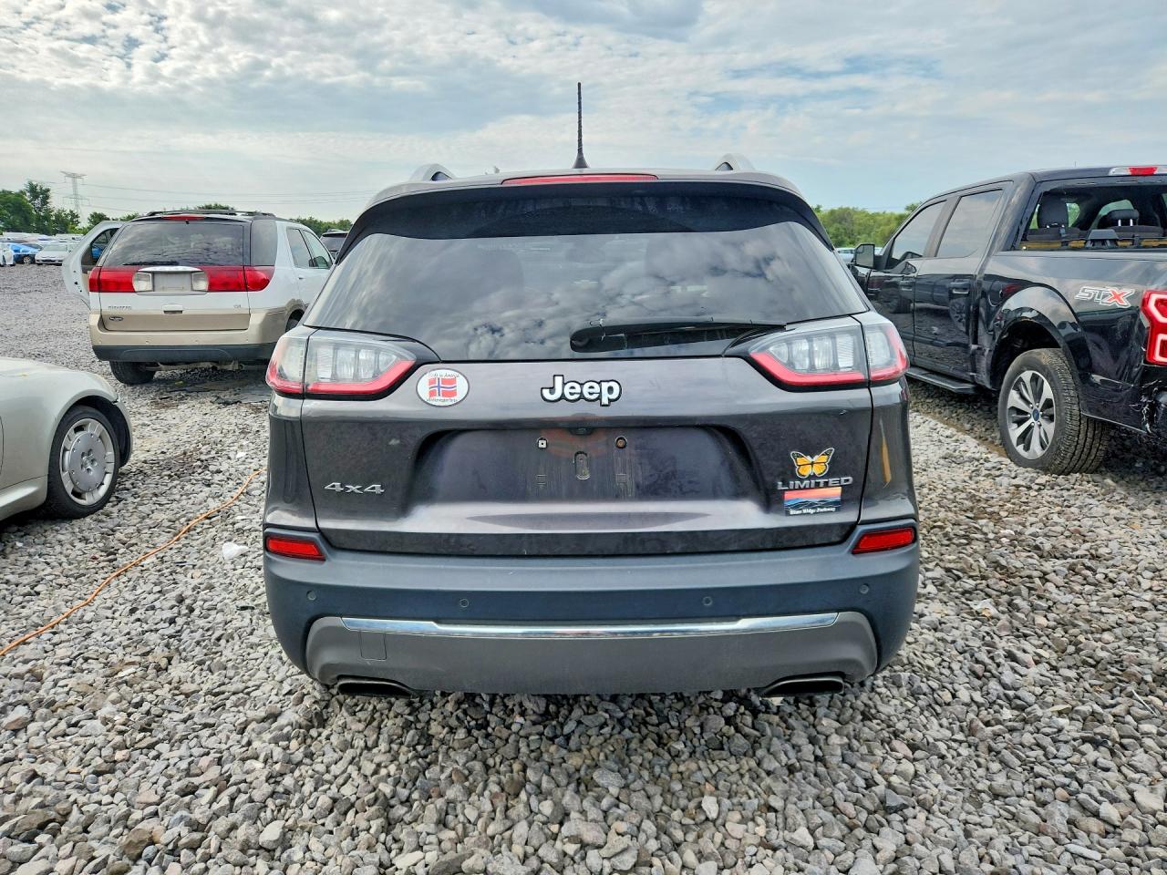 2019 JEEP CHEROKEE