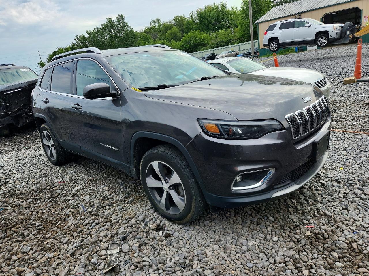 2019 JEEP CHEROKEE