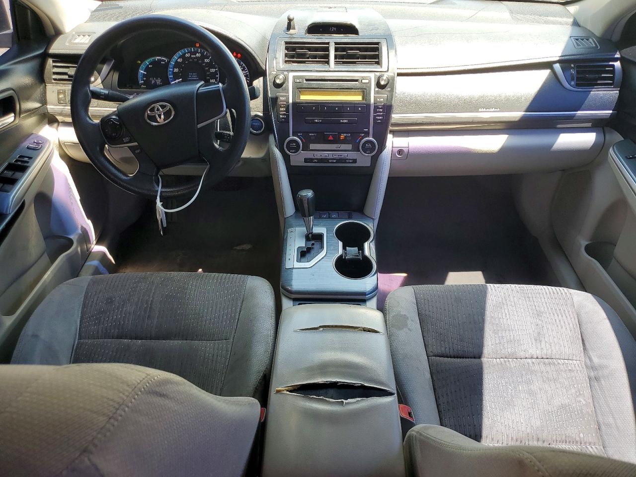 2012 TOYOTA CAMRY SOLA