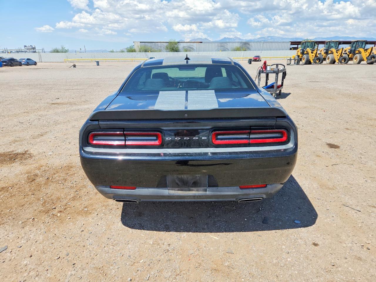 2016 DODGE CHALLENGER
