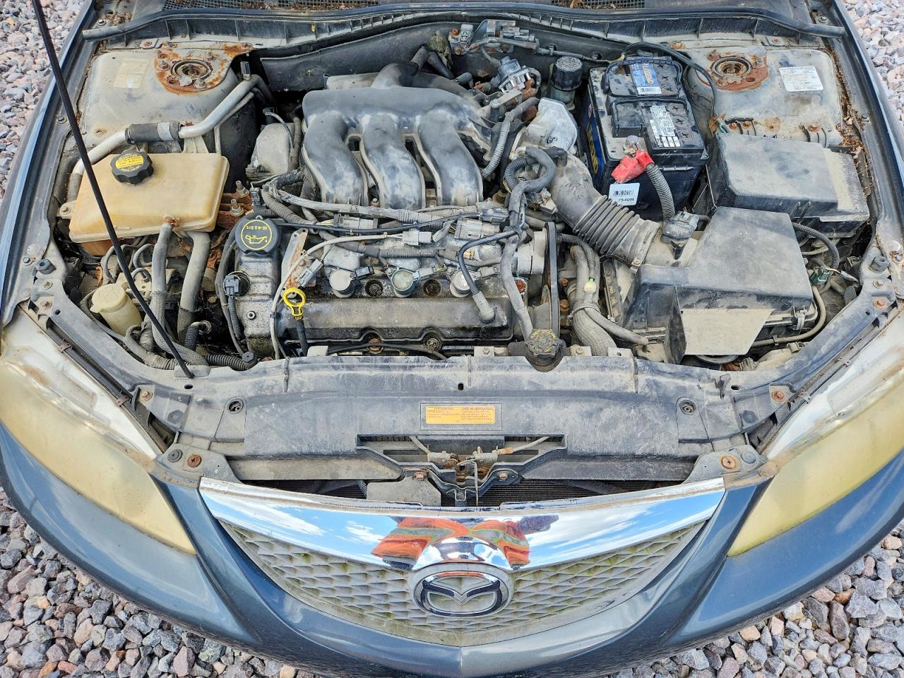 2004 MAZDA 6