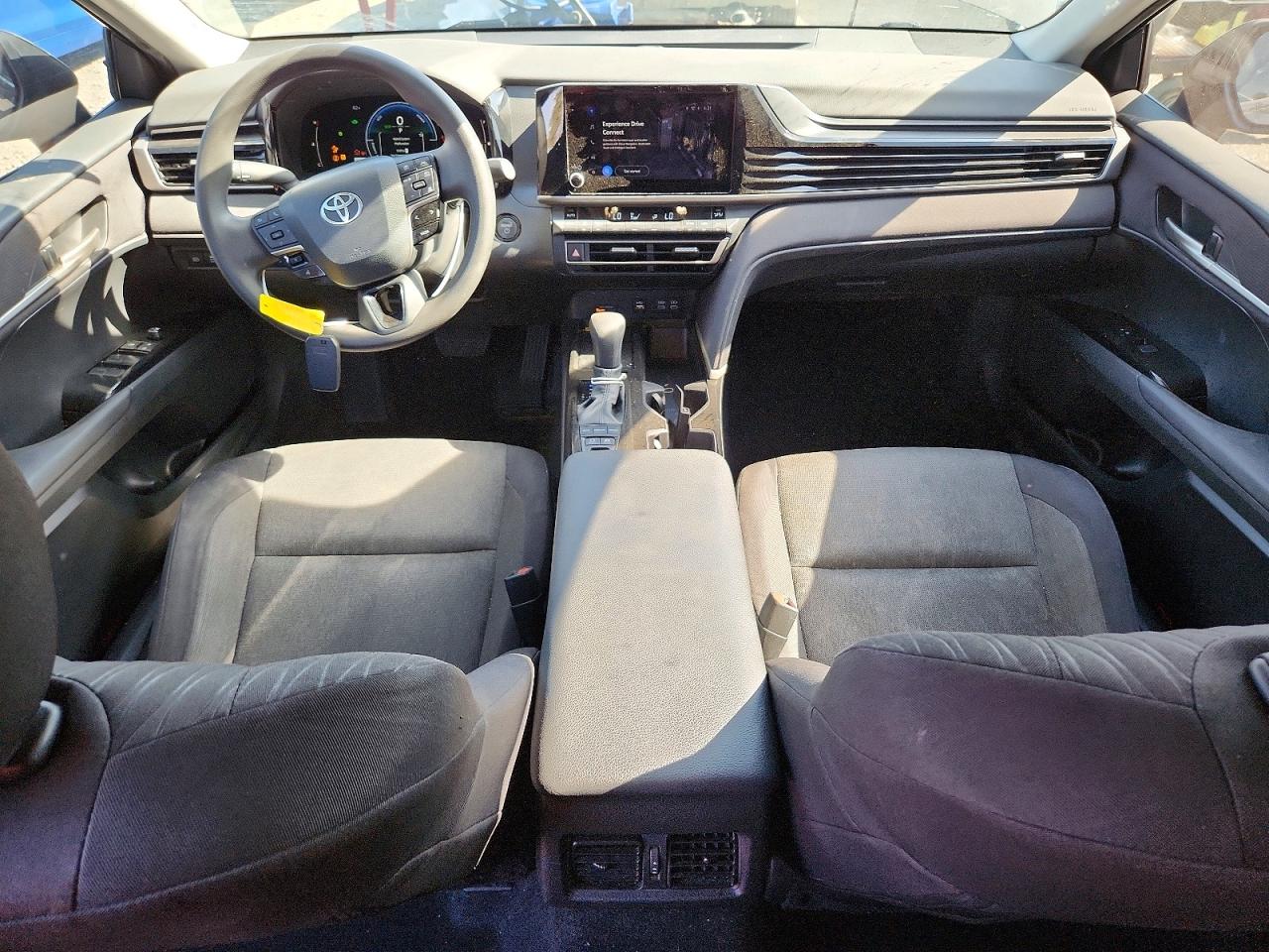 2025 TOYOTA CAMRY