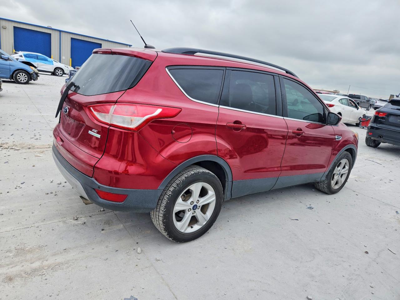 2016 FORD ESCAPE