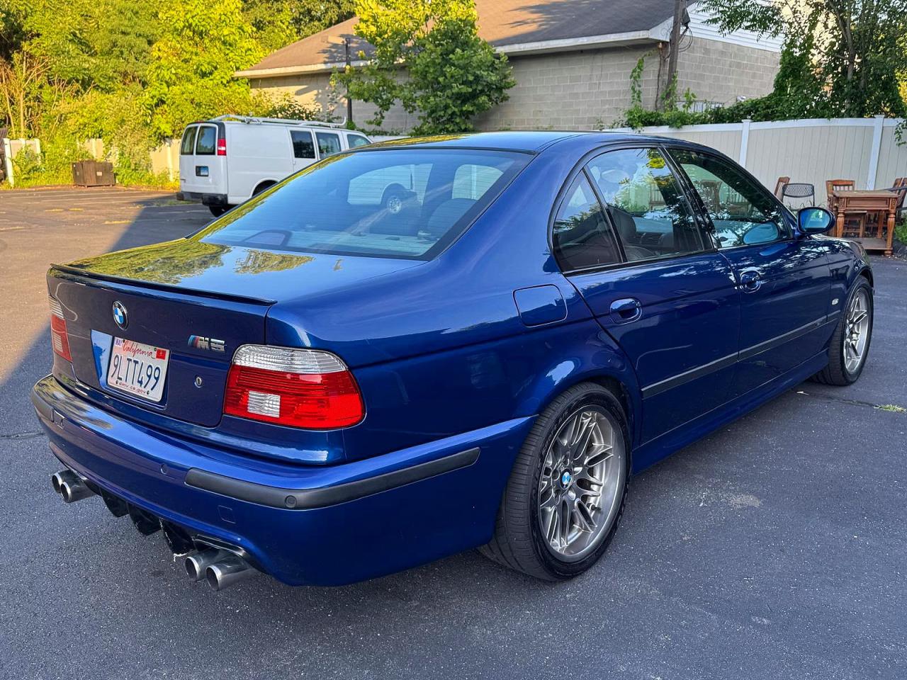 2001 BMW M5