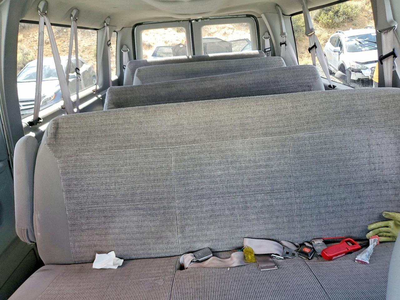 2000 FORD ECONOLINE