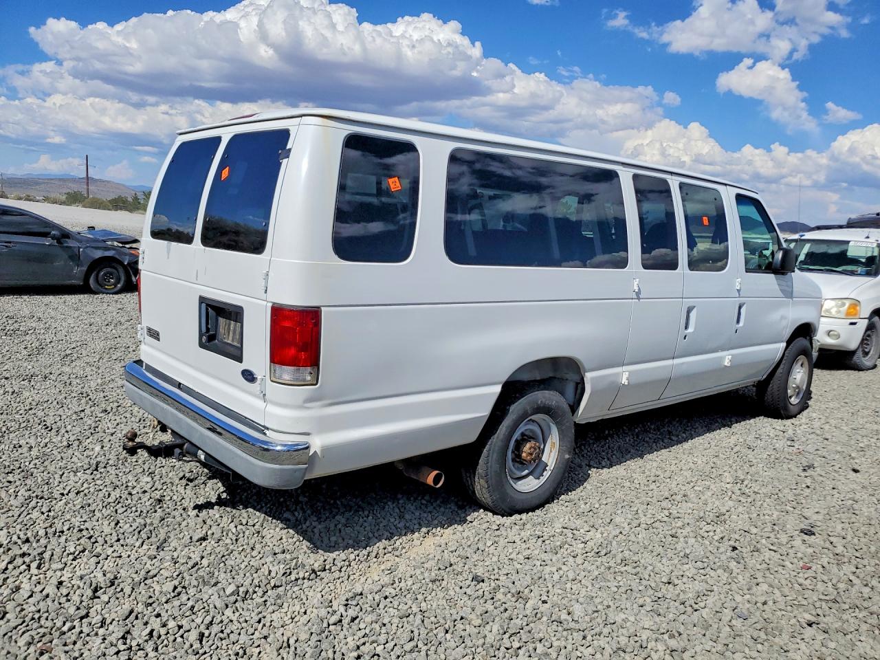2000 FORD ECONOLINE