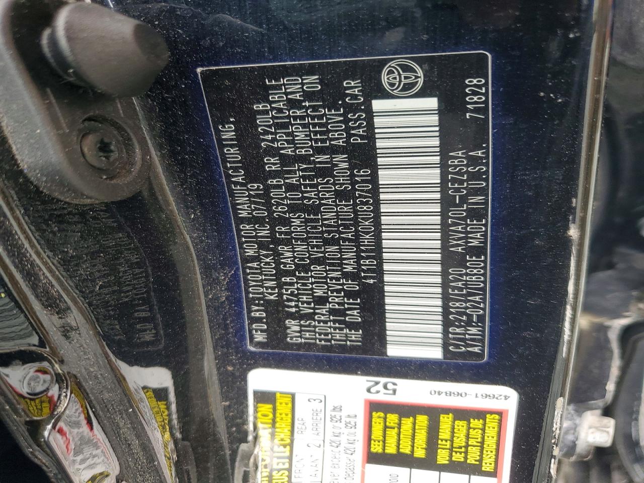 2019 TOYOTA CAMRY