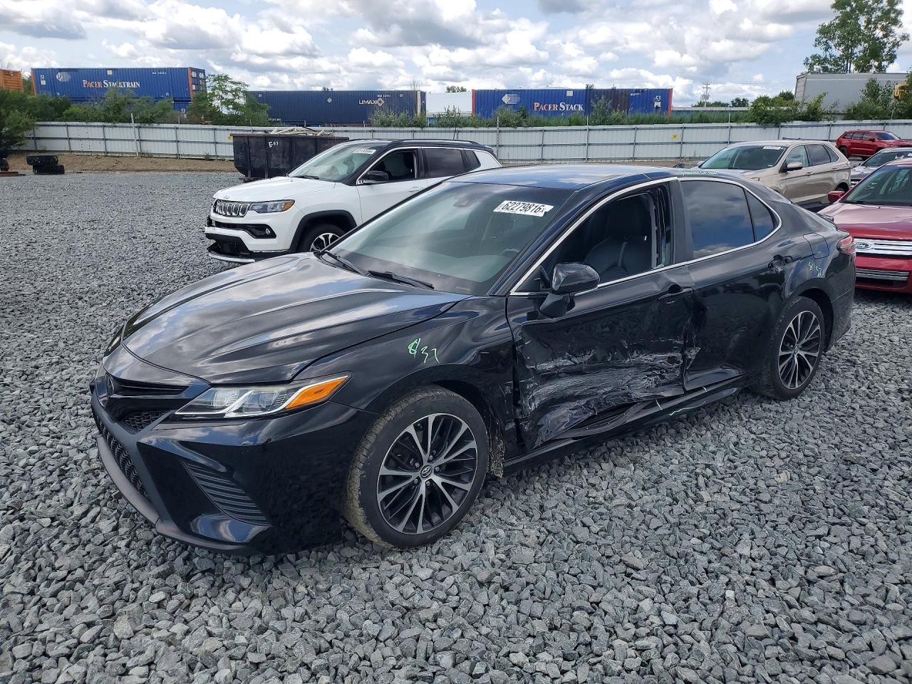 2019 TOYOTA CAMRY