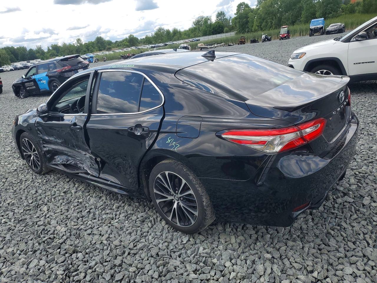2019 TOYOTA CAMRY