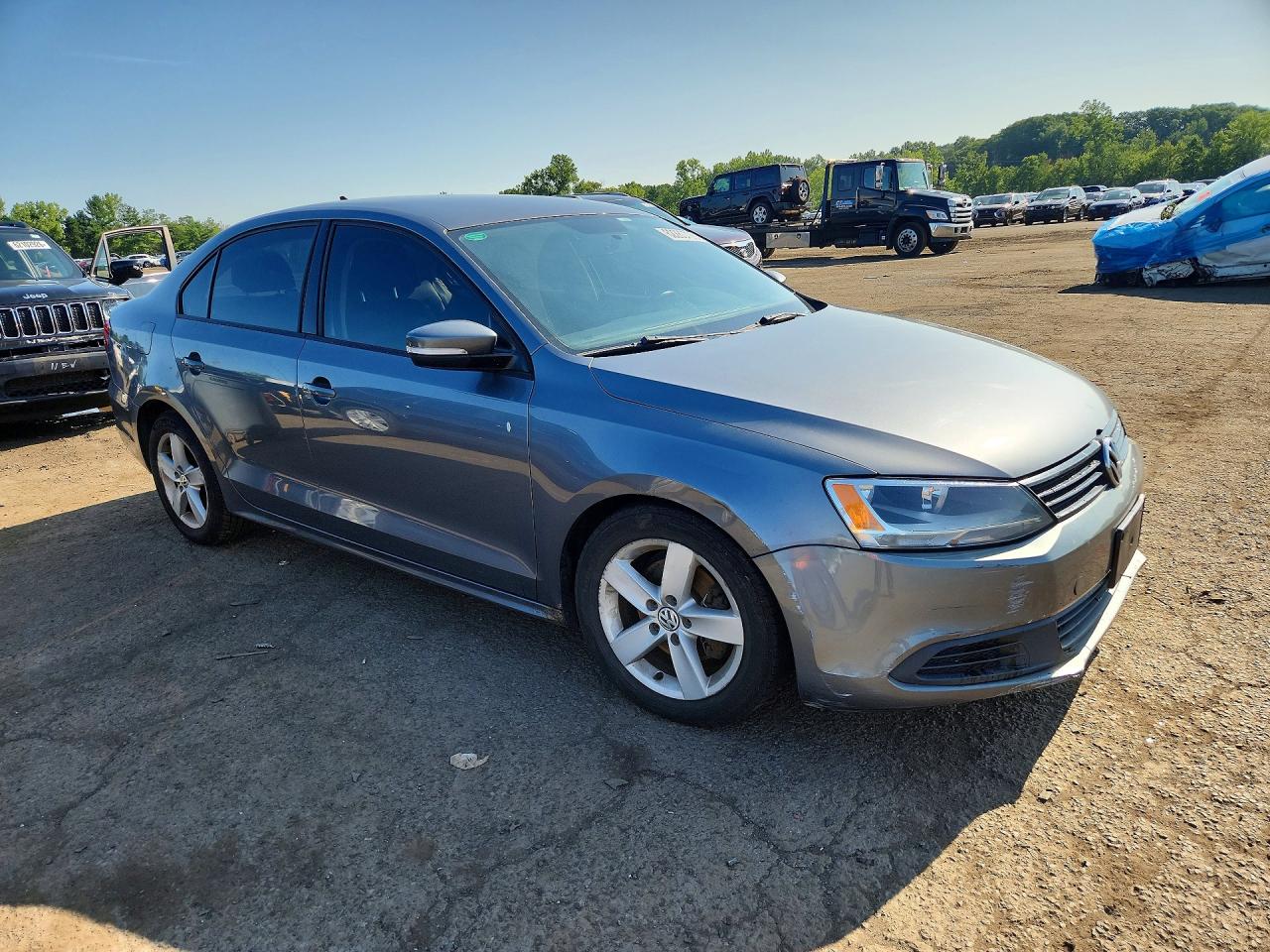 2012 VOLKSWAGEN JETTA