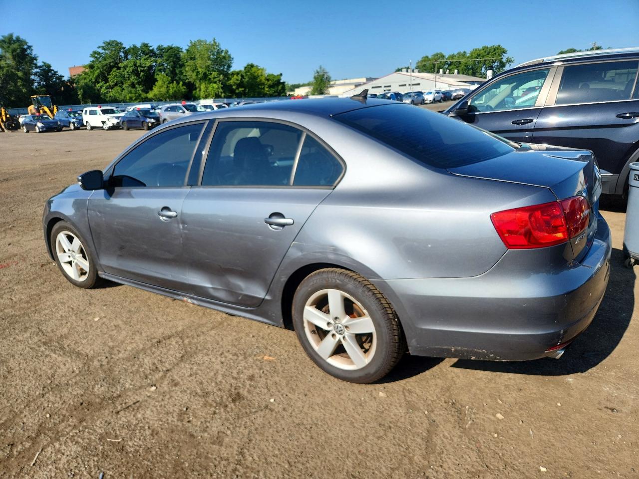 2012 VOLKSWAGEN JETTA