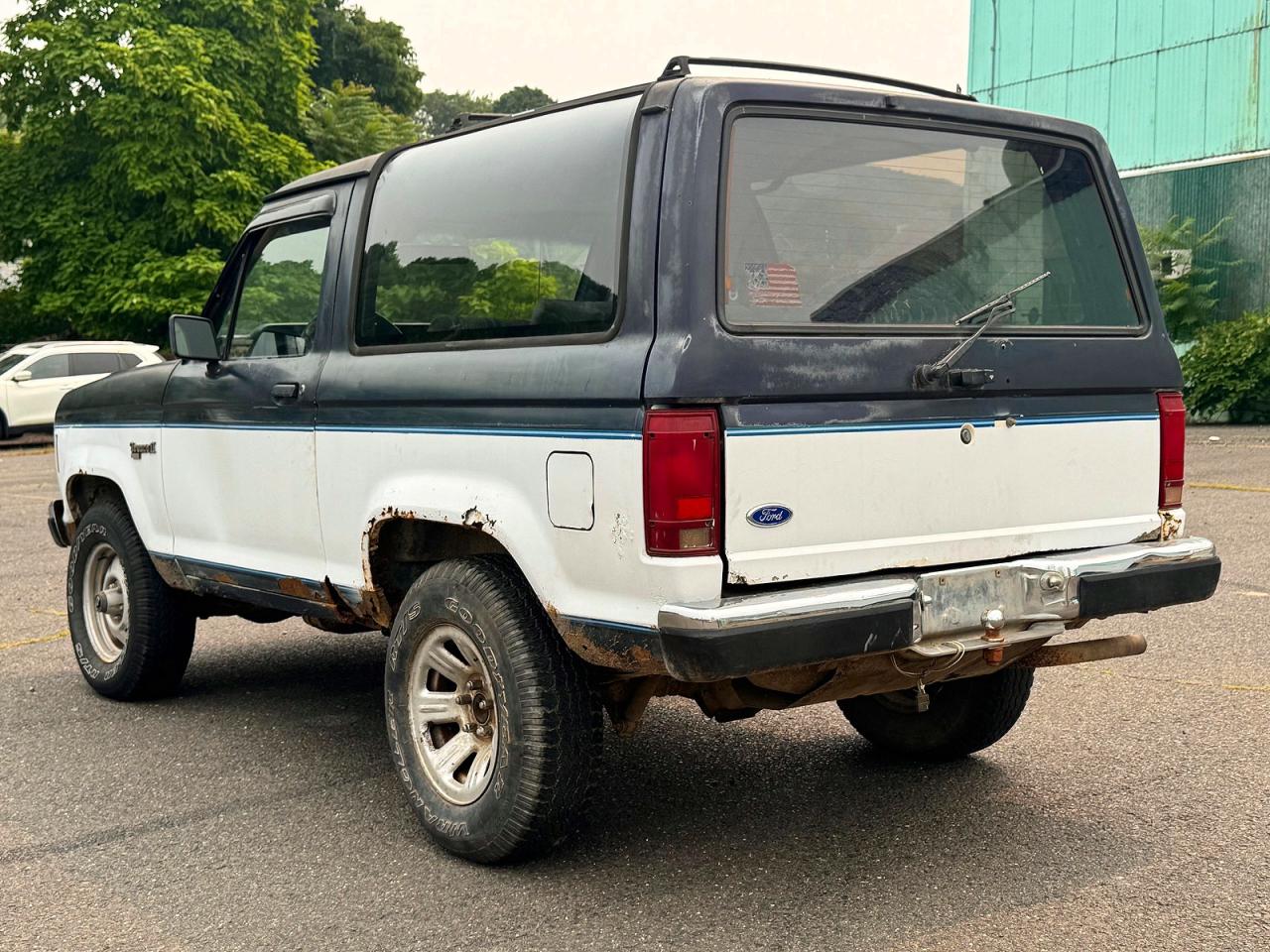 1988 FORD BRONCO
