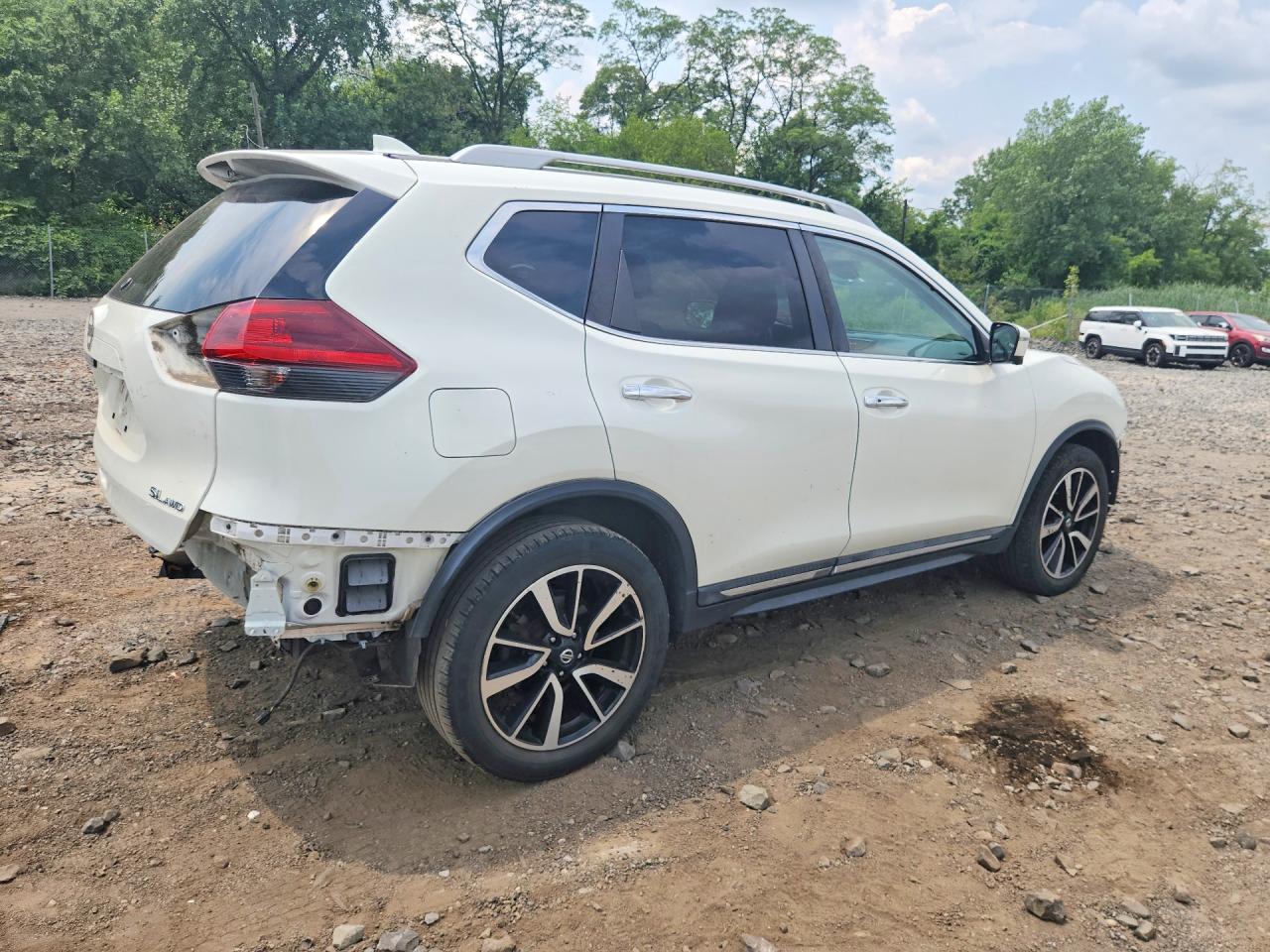 2019 NISSAN ROGUE