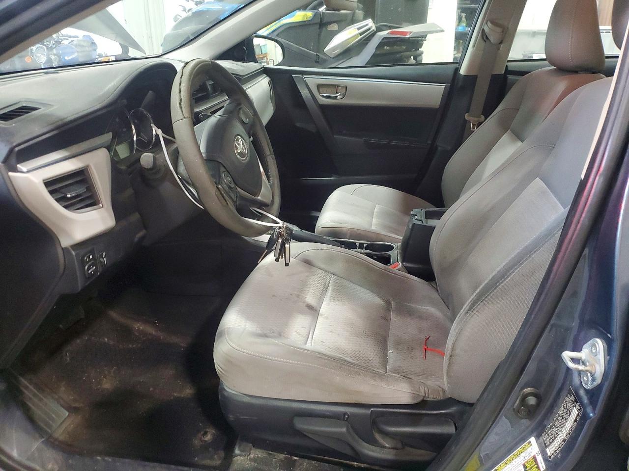 2015 TOYOTA COROLLA