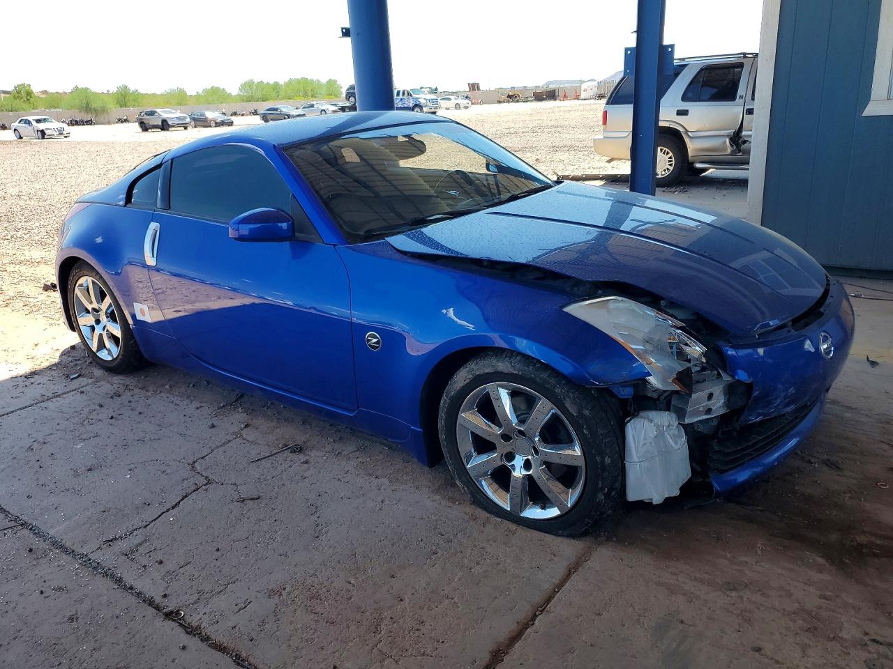 2005 NISSAN 350Z