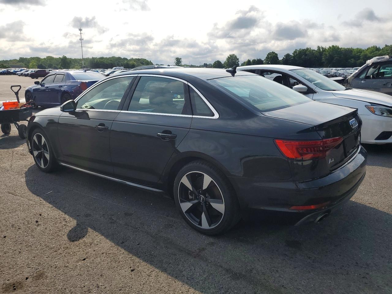 2017 AUDI A4