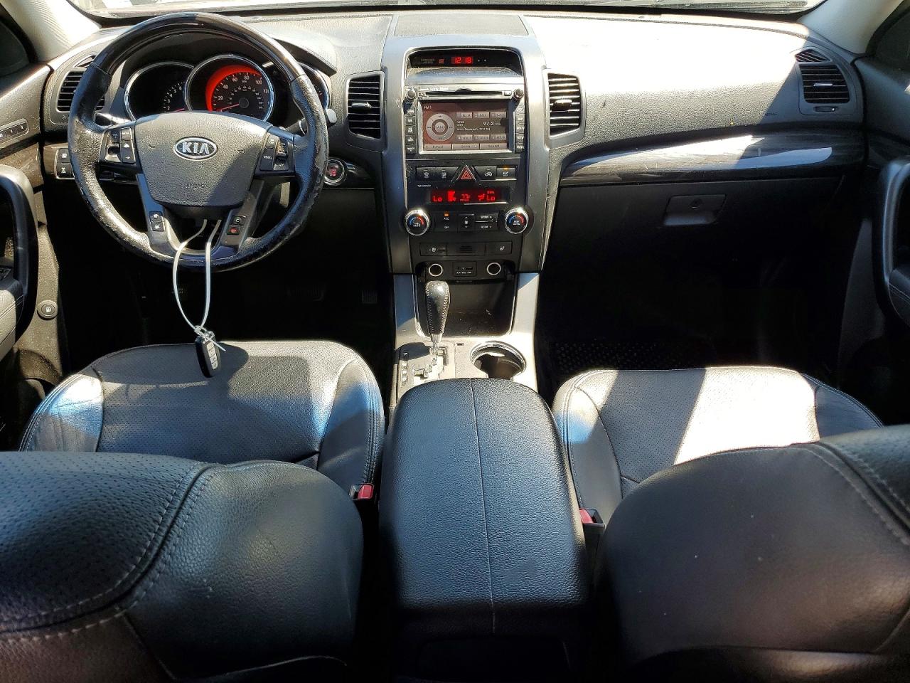 2013 KIA SORENTO