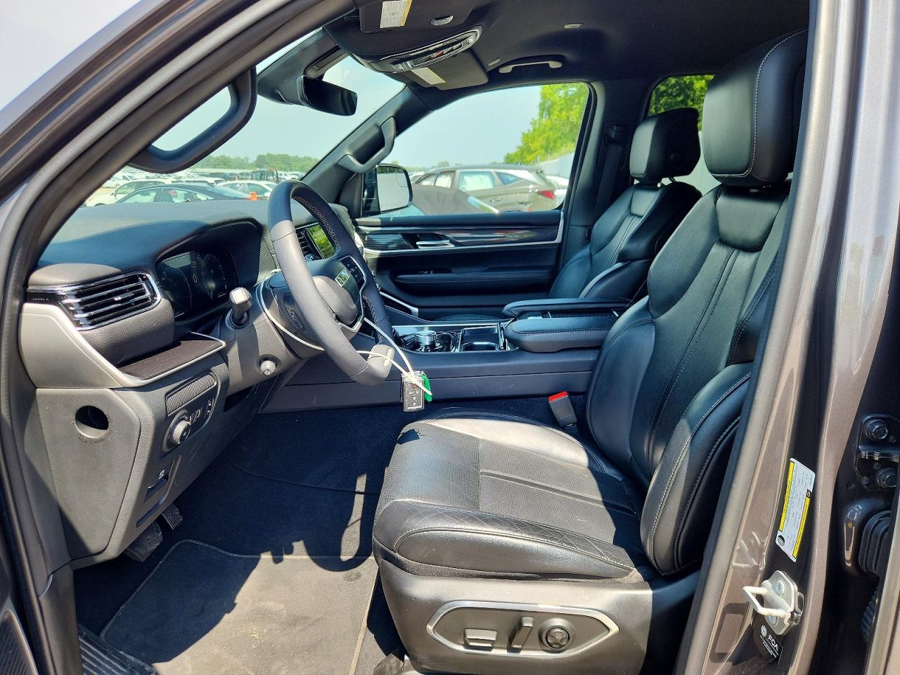 2023 JEEP WAGONEER